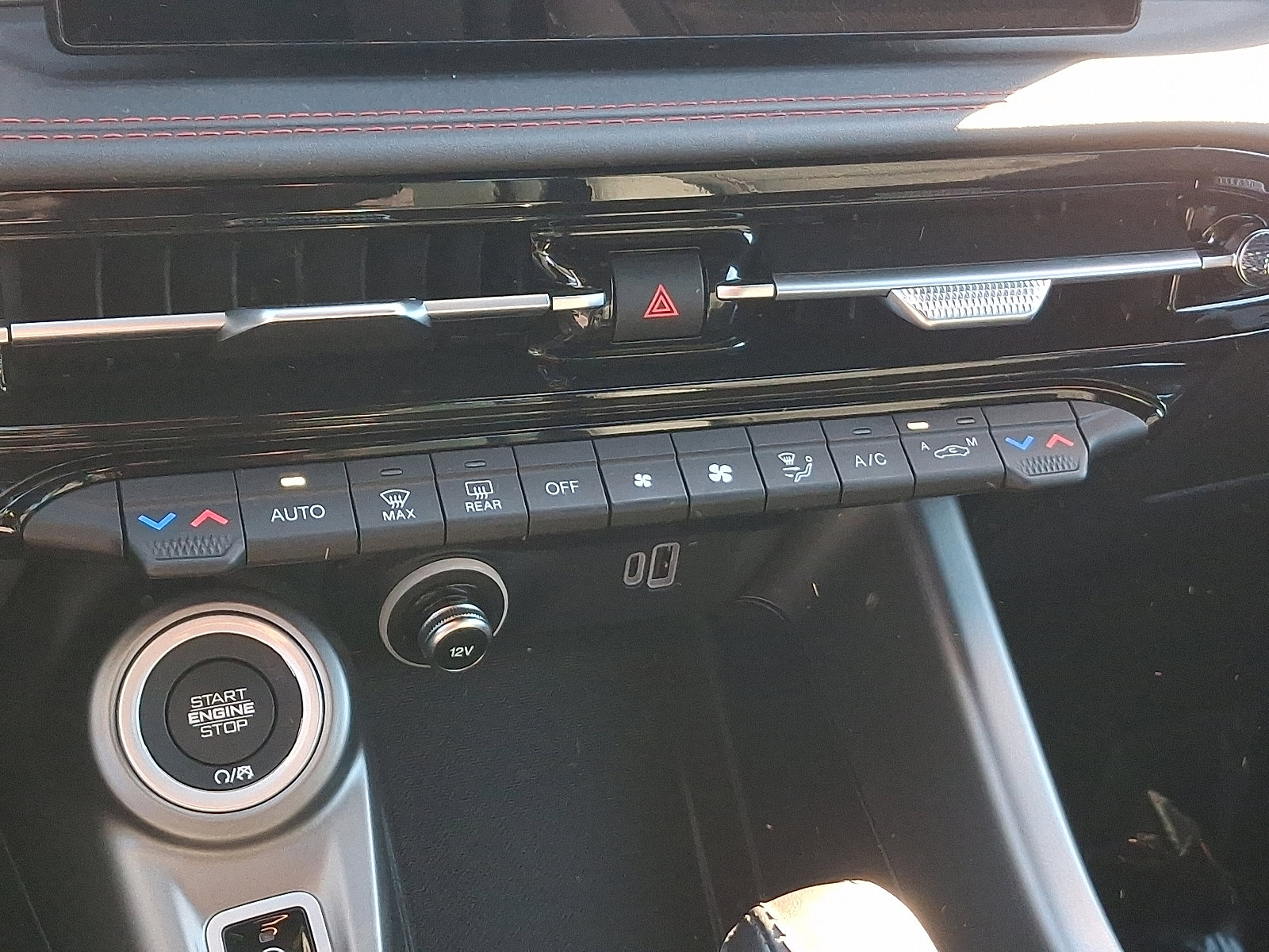 Certified 2024 Dodge Hornet GT w/ GT Blacktop Package image 15