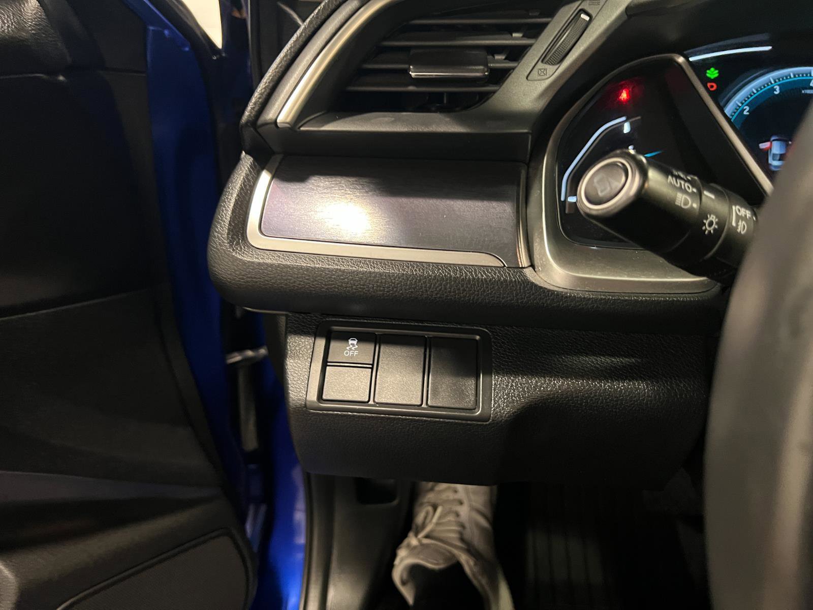 Used 2018 Honda Civic EX-T image 15