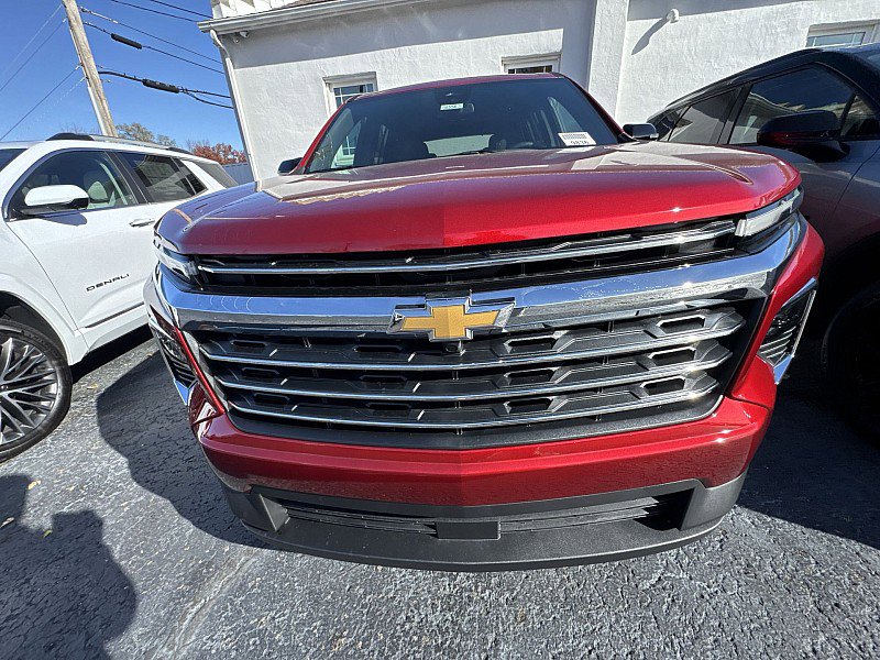 New 2026 Chevrolet Traverse LT image 3