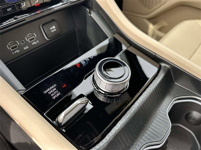 New 2025 Jeep Grand Cherokee Limited image 14