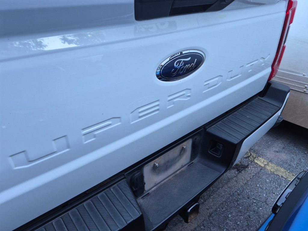 Used 2024 Ford F250 XL w/ STX Appearance Package AWD/4WD image 16