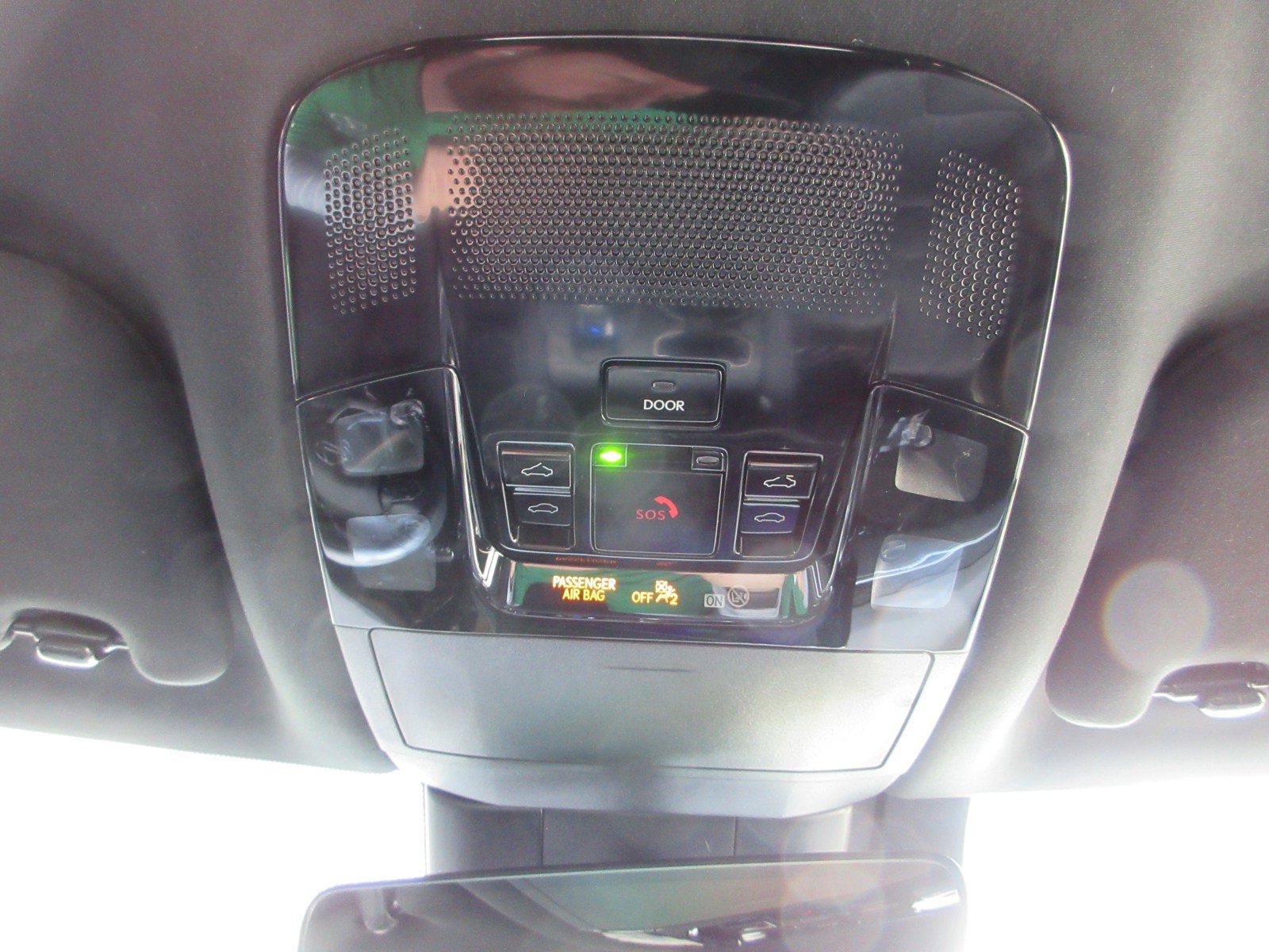 Used 2025 Lexus RX 350h w/ Convenience Package AWD/4WD image 18