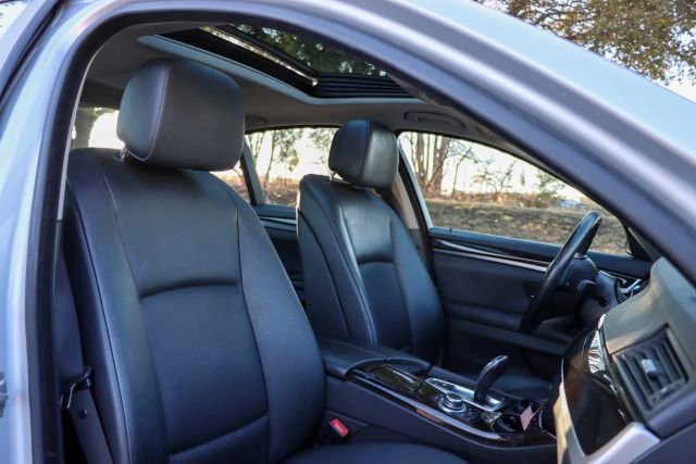 Used 2011 BMW 535i 535i image 21