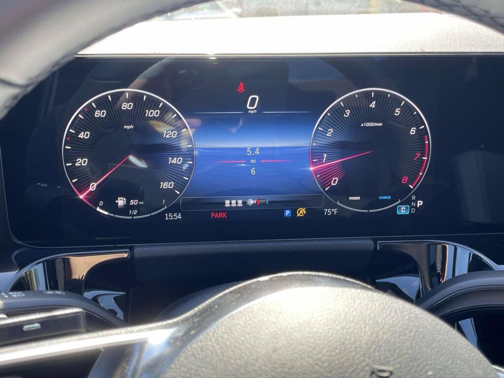 New 2026 Mercedes-Benz GLA 250 4MATIC image 3