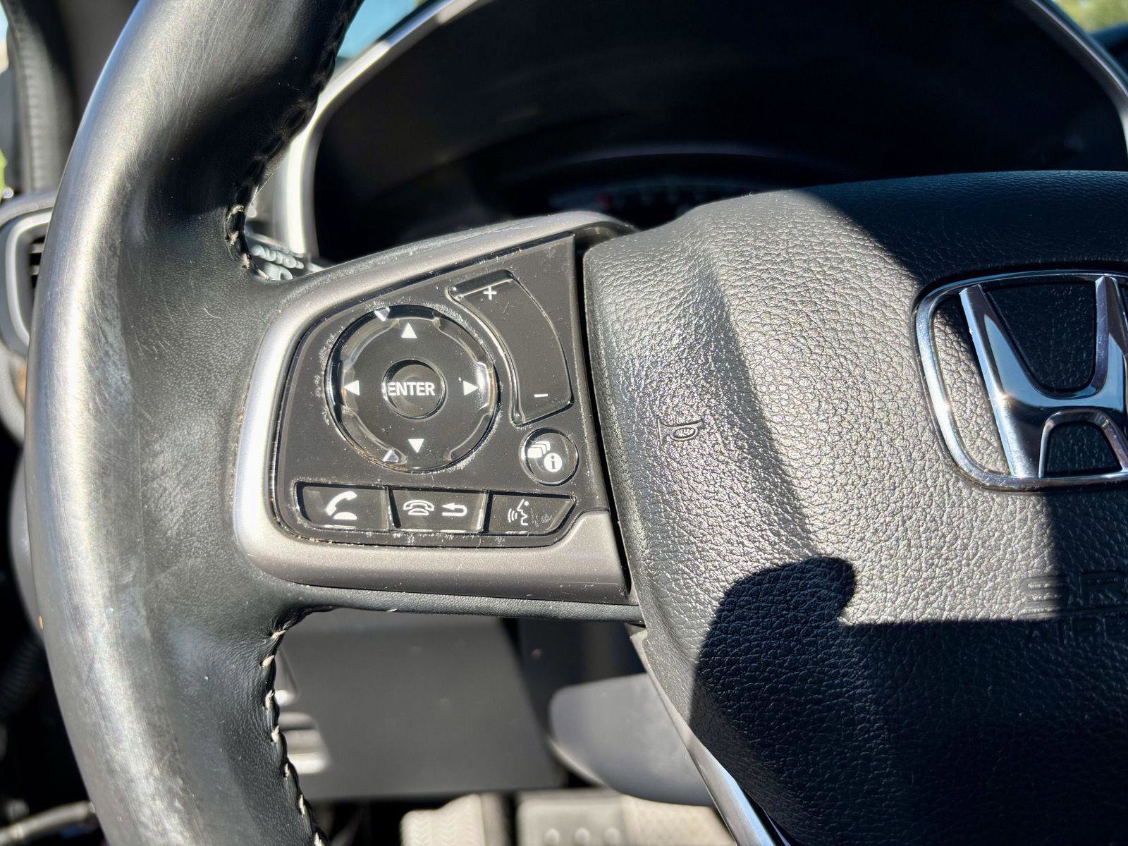 Used 2019 Honda CR-V Touring image 25