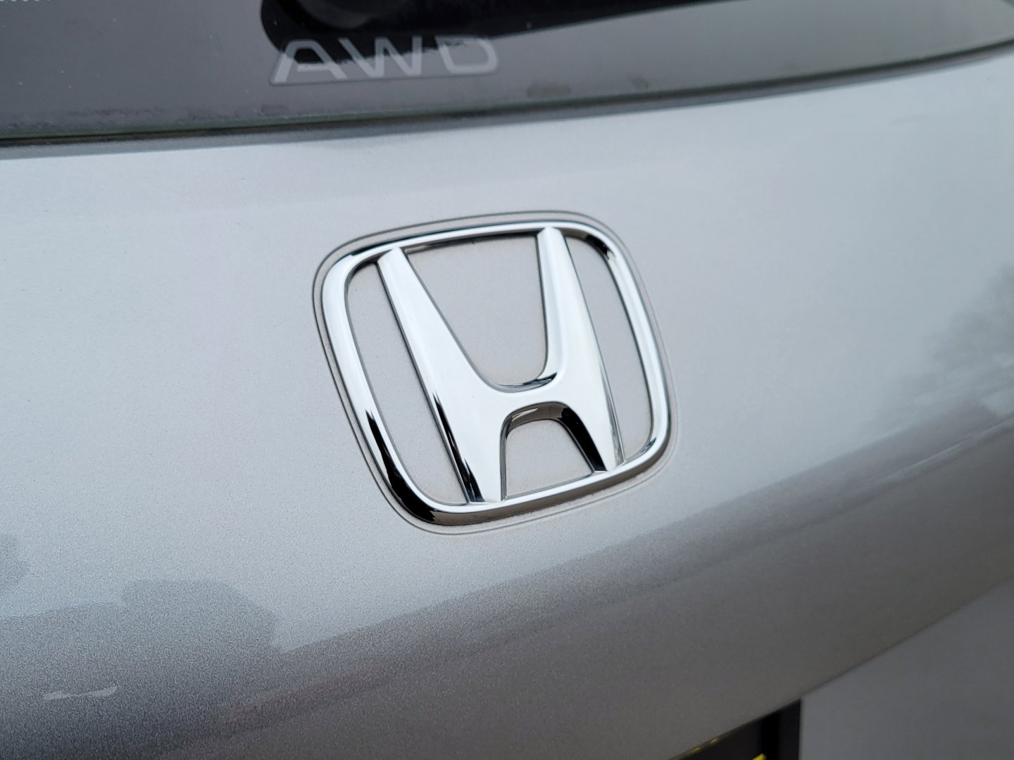 Certified 2025 Honda HR-V LX image 6