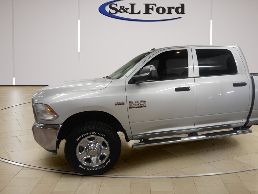 Used 2016 RAM 2500 Tradesman w/ Chrome Appearance Group image 2