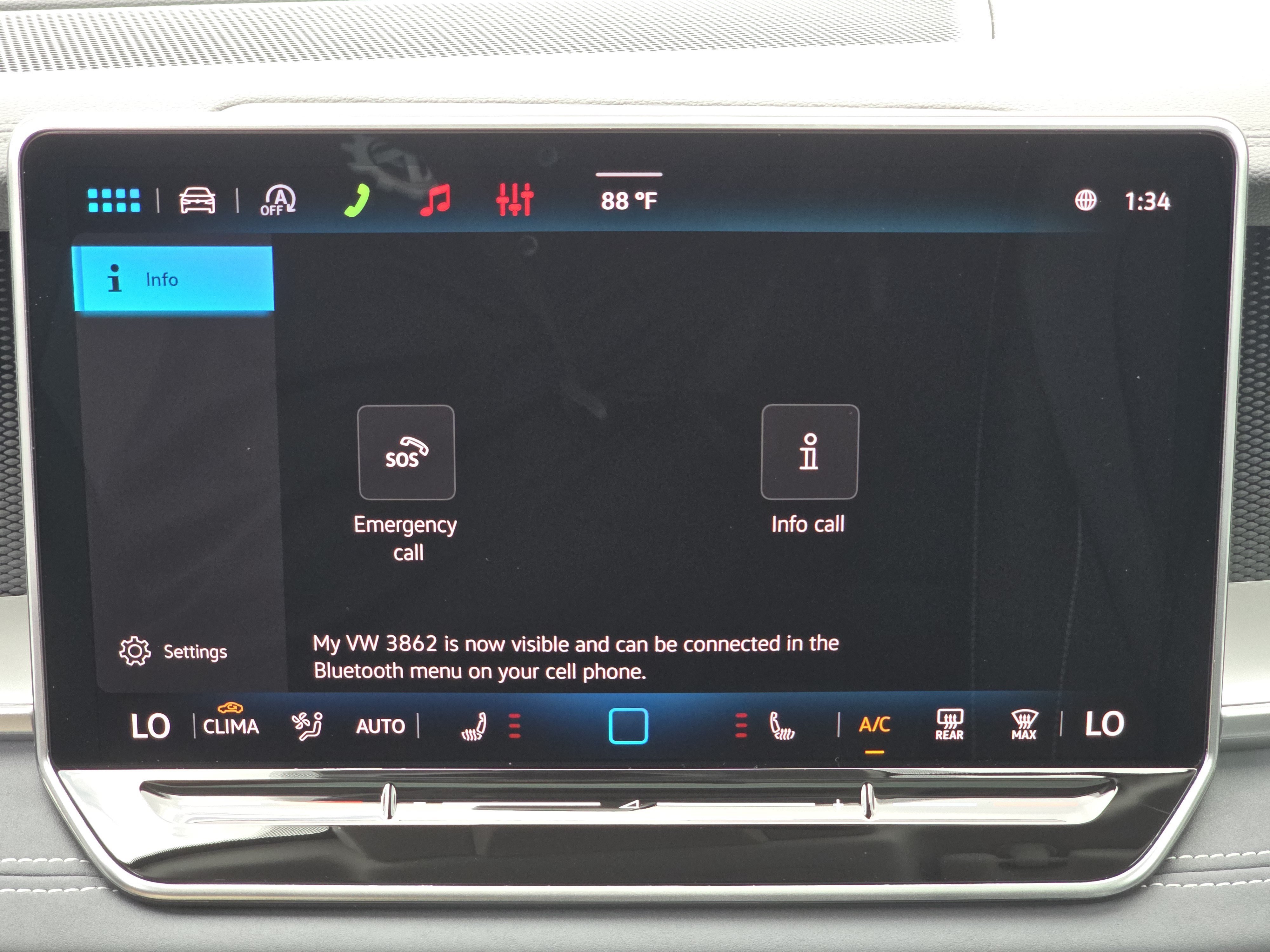New 2026 Volkswagen Tiguan SE AWD/4WD image 12