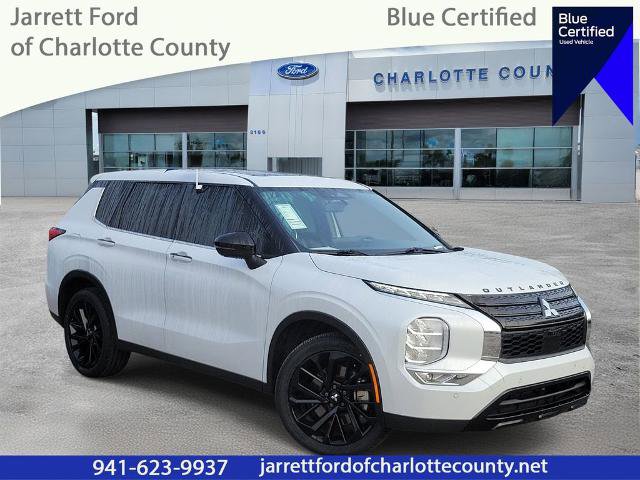 Used 2024 Mitsubishi Outlander SE Black Edition image 1