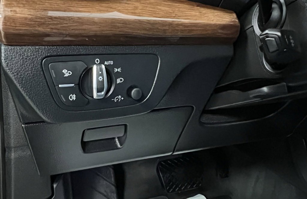 Used 2022 Audi Q5 2.0T Premium image 40