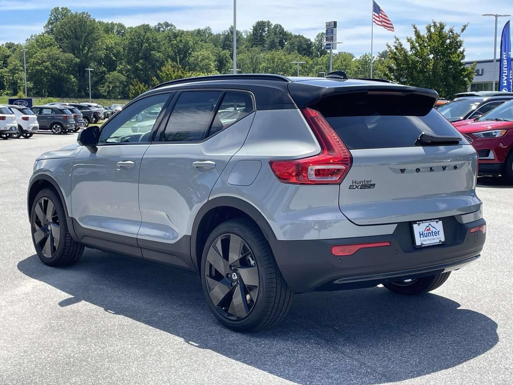 New 2026 Volvo EX40 Ultra AWD/4WD image 24