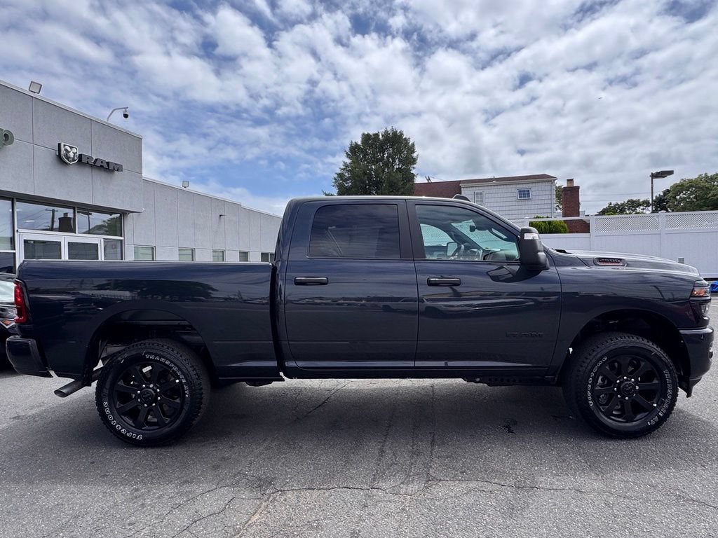 New 2026 RAM 2500 Big Horn AWD/4WD image 9