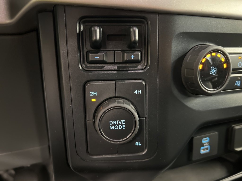 Used 2021 Ford F150 XLT w/ Trailer Tow Package image 13