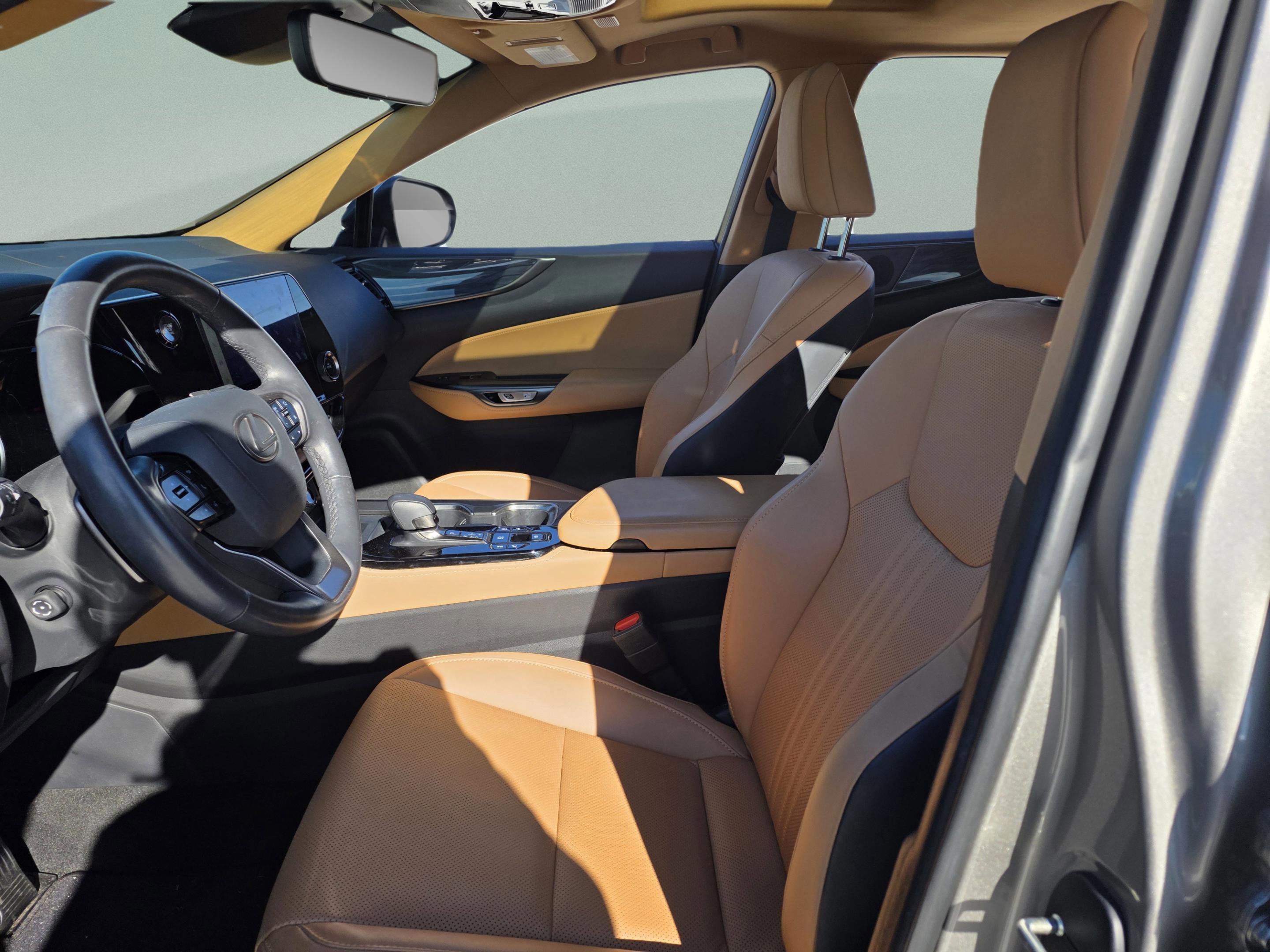 Used 2023 Lexus NX 350 AWD w/ Premium Package image 10