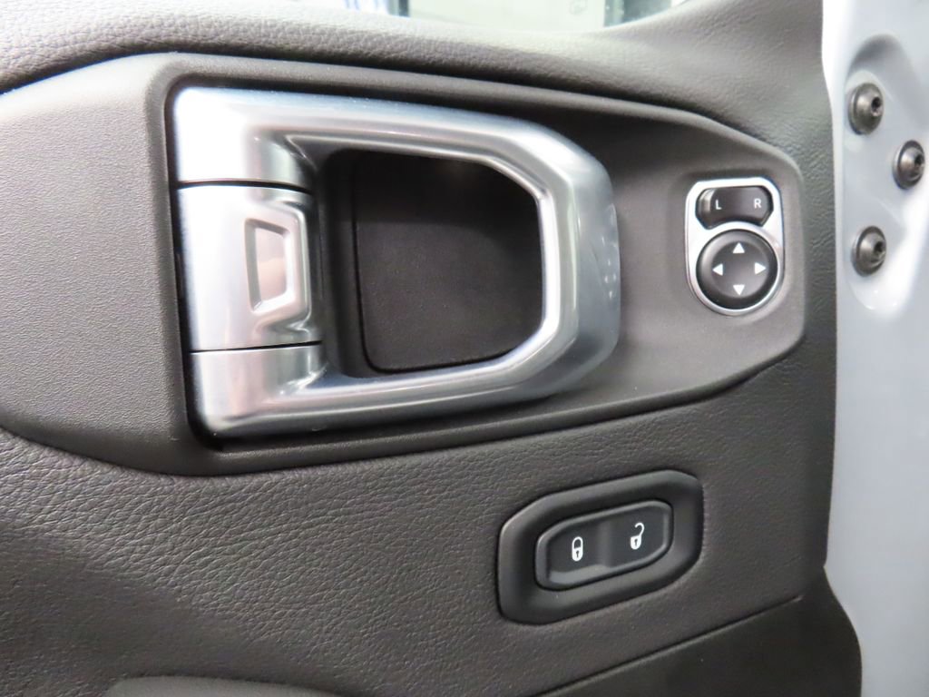 Used 2024 Jeep Wrangler High Altitude image 62