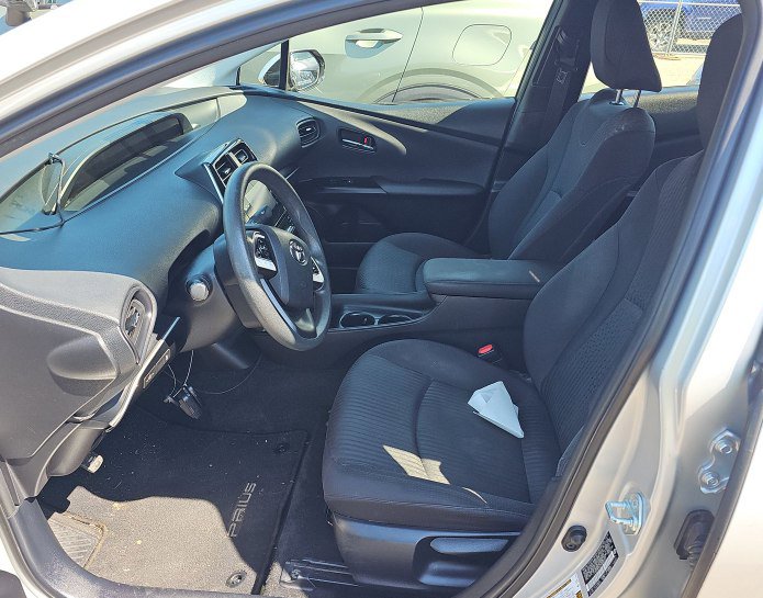 Used 2016 Toyota Prius Two FWD image 5