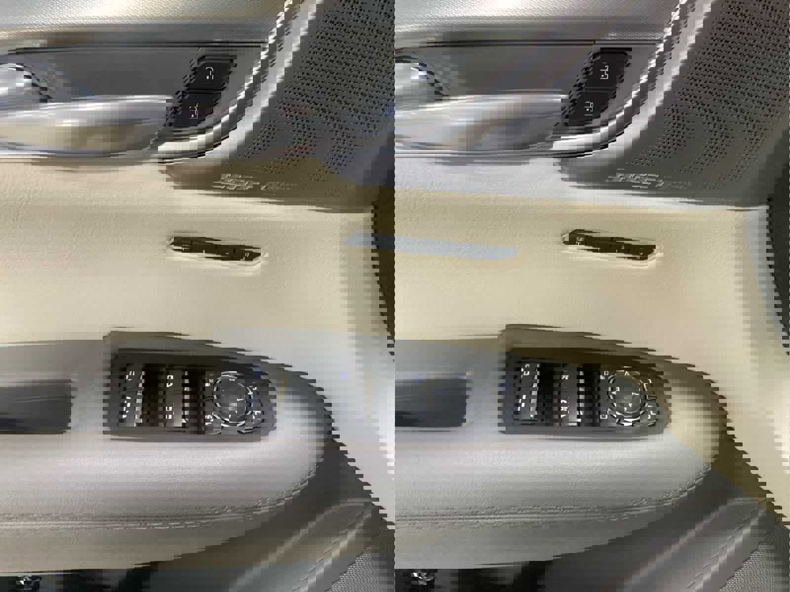 Used 2024 Cadillac XT5 Premium Luxury w/ LPO, Floor Liner Package image 11