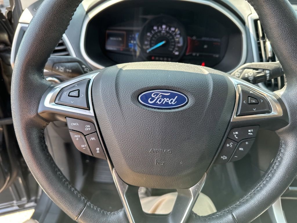 Used 2020 Ford Edge SEL w/ Convenience Package image 27