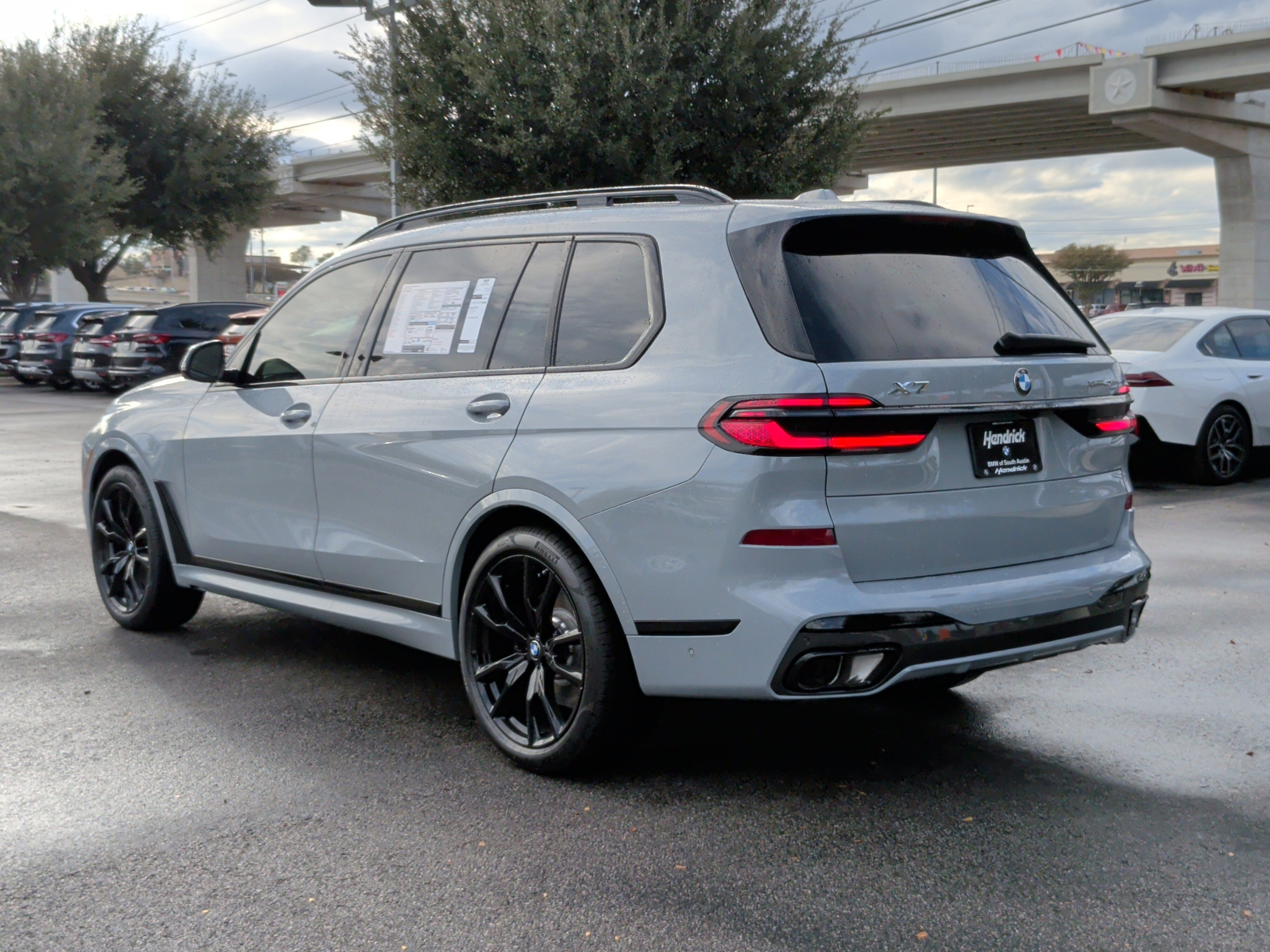 Certified 2026 BMW X7 xDrive40i w/ Executive Package image 13