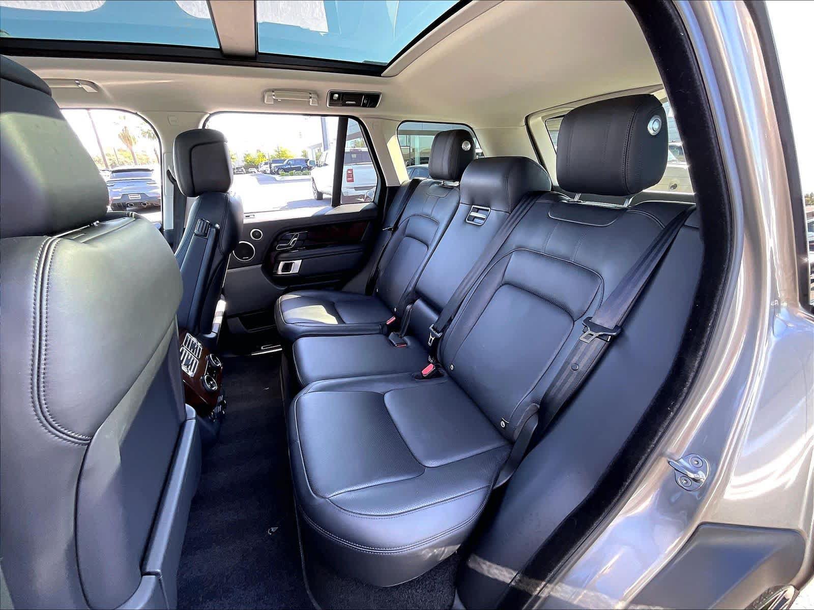 Used 2021 Land Rover Range Rover HSE AWD/4WD image 30