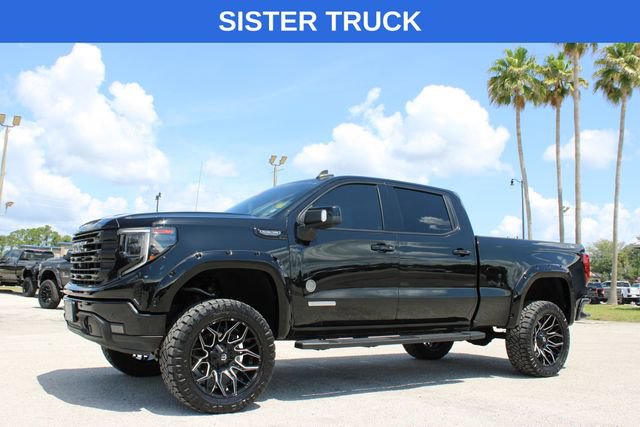 Used 2023 GMC Sierra 1500 AT4 w/ AT4 Premium Package AWD/4WD image 6