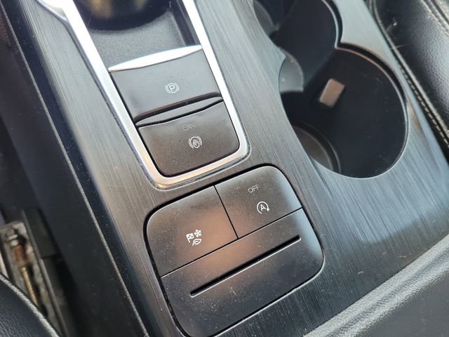 Used 2020 Ford Escape SEL AWD/4WD image 25