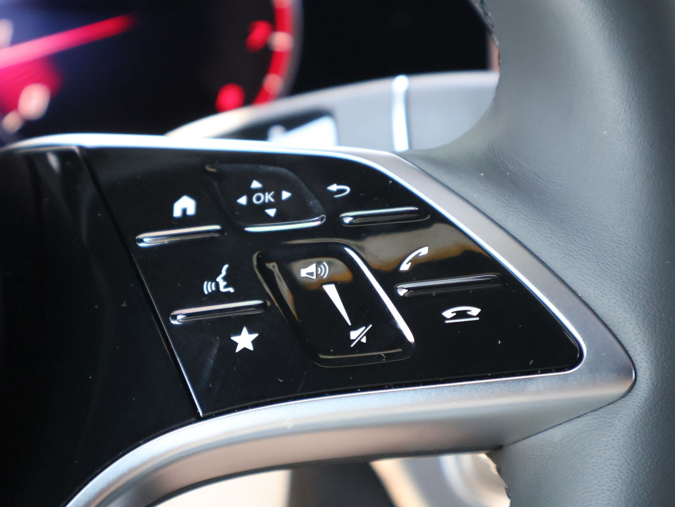 Used 2026 Mercedes-Benz G 550 image 18
