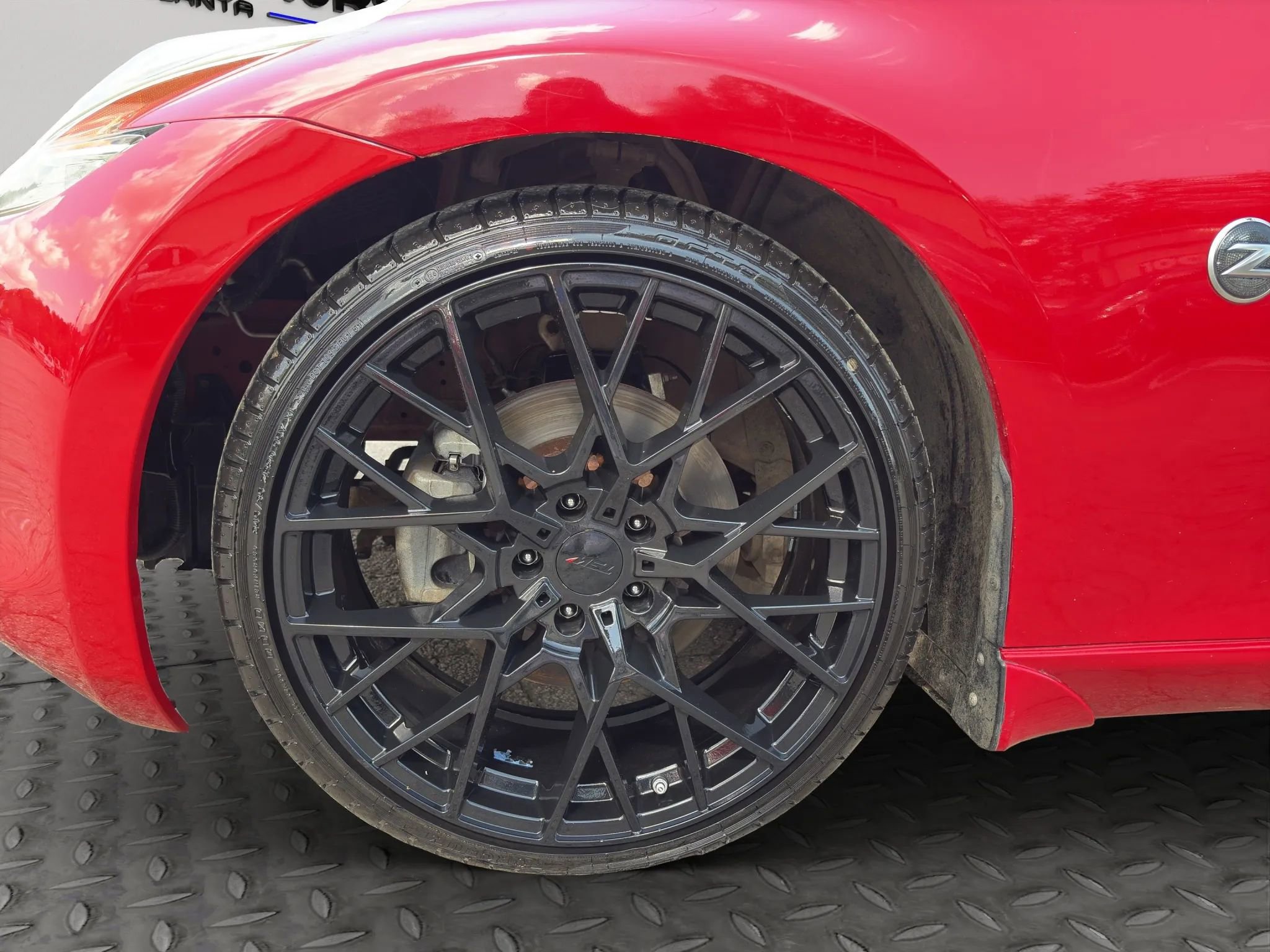 Used 2009 Nissan 370Z Touring image 26