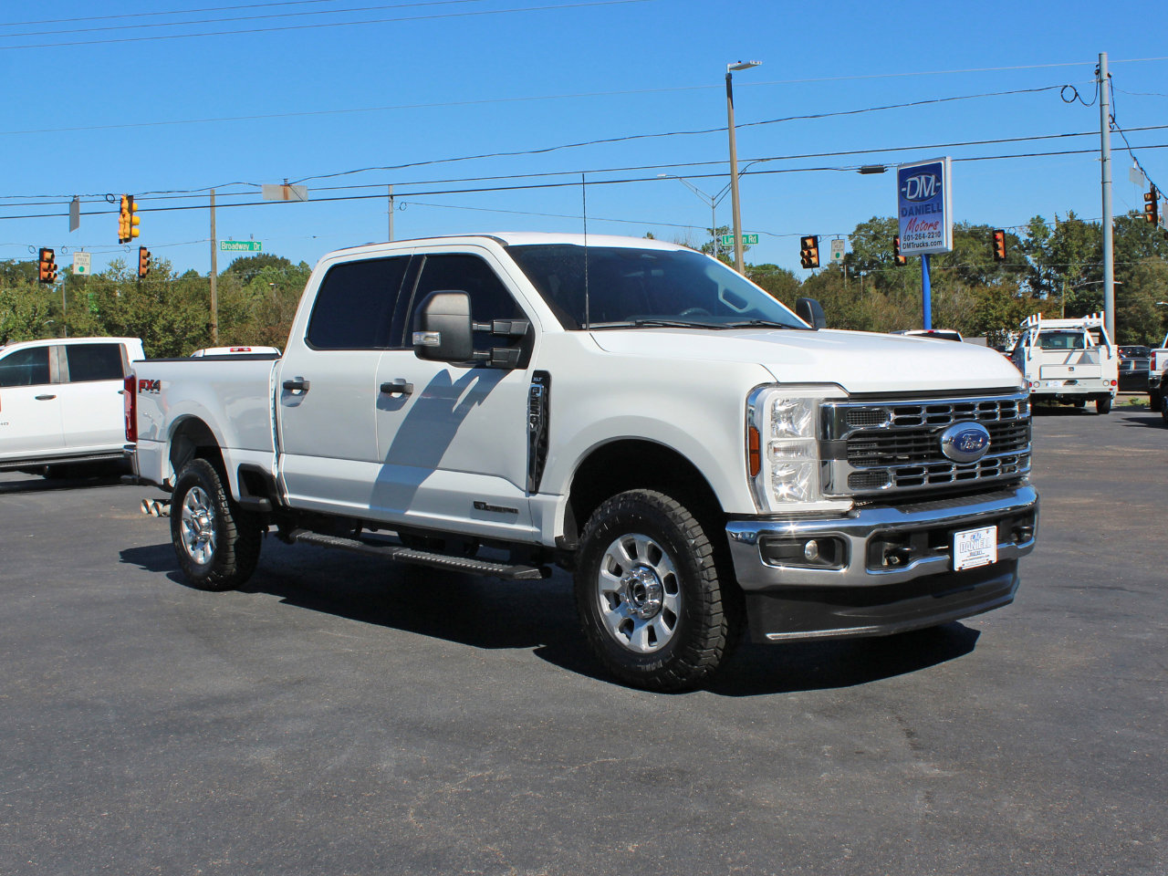 Used 2024 Ford F250 XLT w/ FX4 Off-Road Package image 7