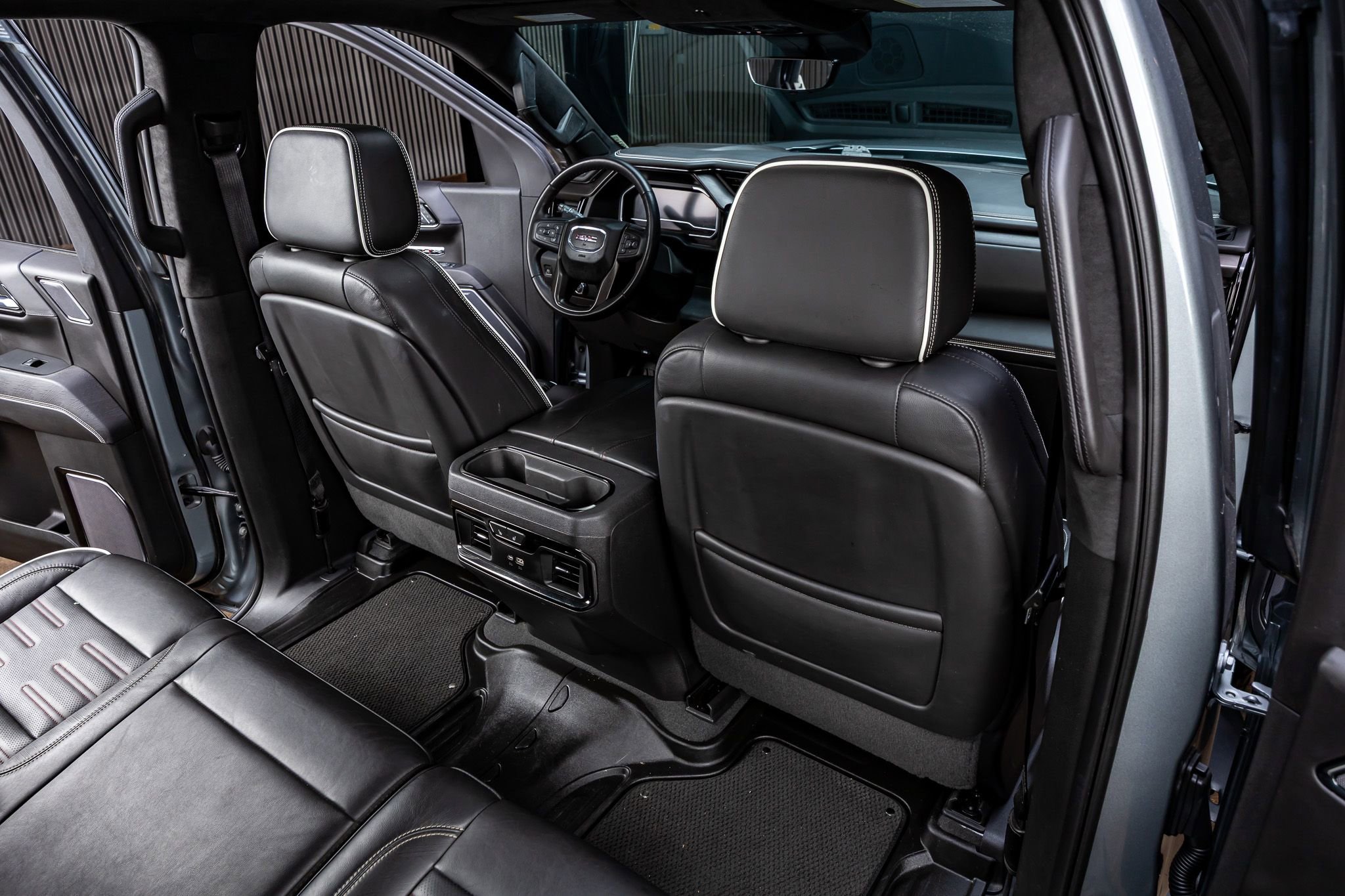 Used 2023 GMC Sierra 1500 AT4X AWD/4WD image 31