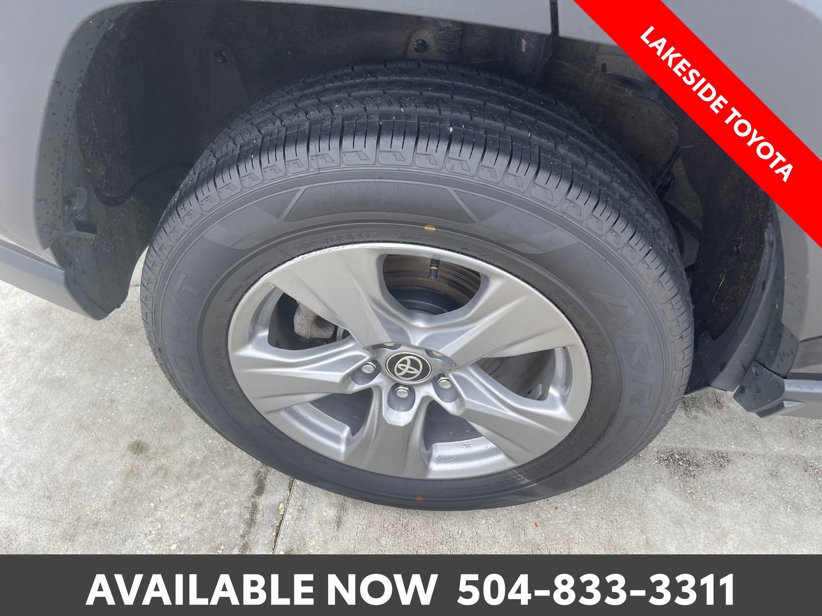 Used 2024 Toyota RAV4 XLE AWD/4WD image 11