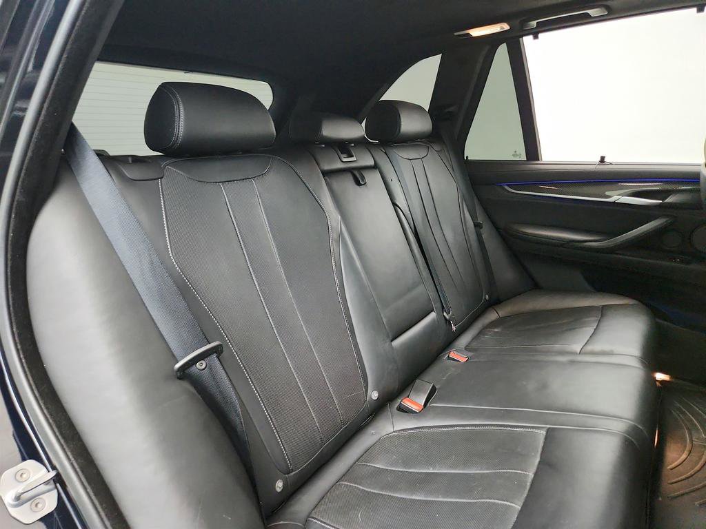 Used 2018 BMW X5 M w/ Executive Package image 29
