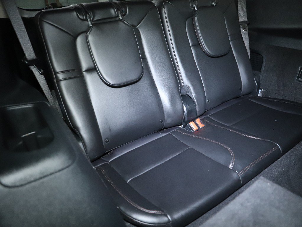 Used 2023 Lincoln Aviator AWD w/ Premium Package image 35