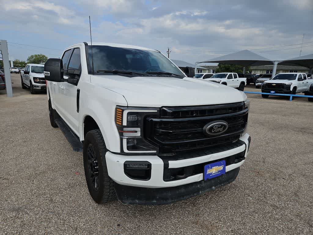 Used 2022 Ford F250 Lariat w/ Black Appearance Package AWD/4WD video 2