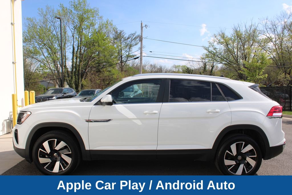 Used 2025 Volkswagen Atlas Cross Sport SE image 12
