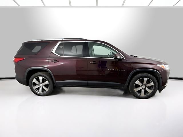 Used 2018 Chevrolet Traverse LT w/ LPO, Cargo Package AWD/4WD image 4