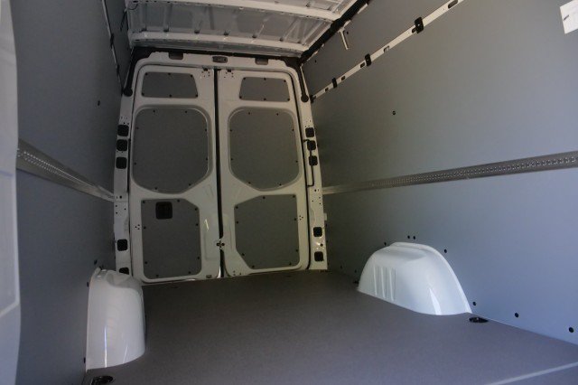 Used 2025 Mercedes-Benz Sprinter 2500 image 26