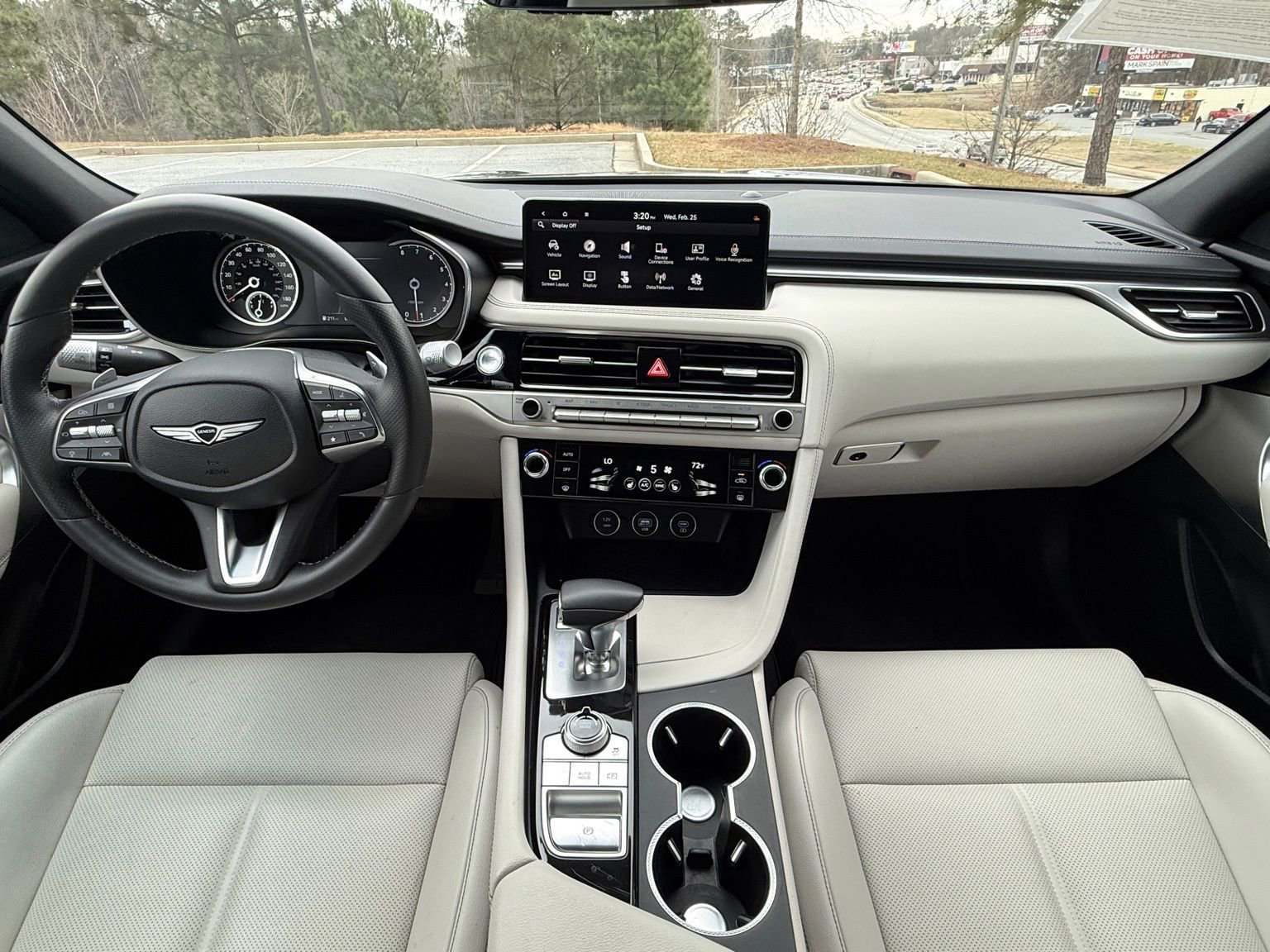 Used 2025 Genesis G70 2.5T image 22