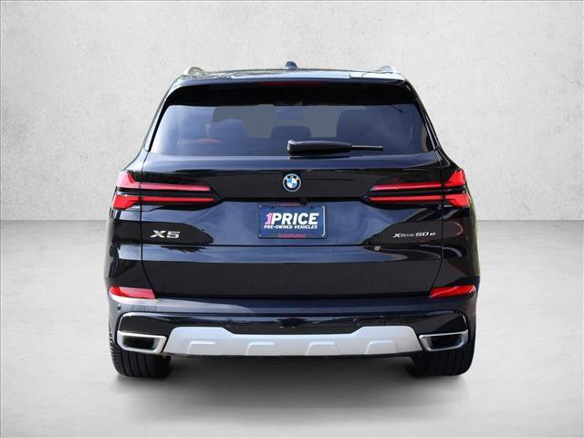 Used 2026 BMW X5 xDrive50e w/ Premium Package AWD/4WD image 9