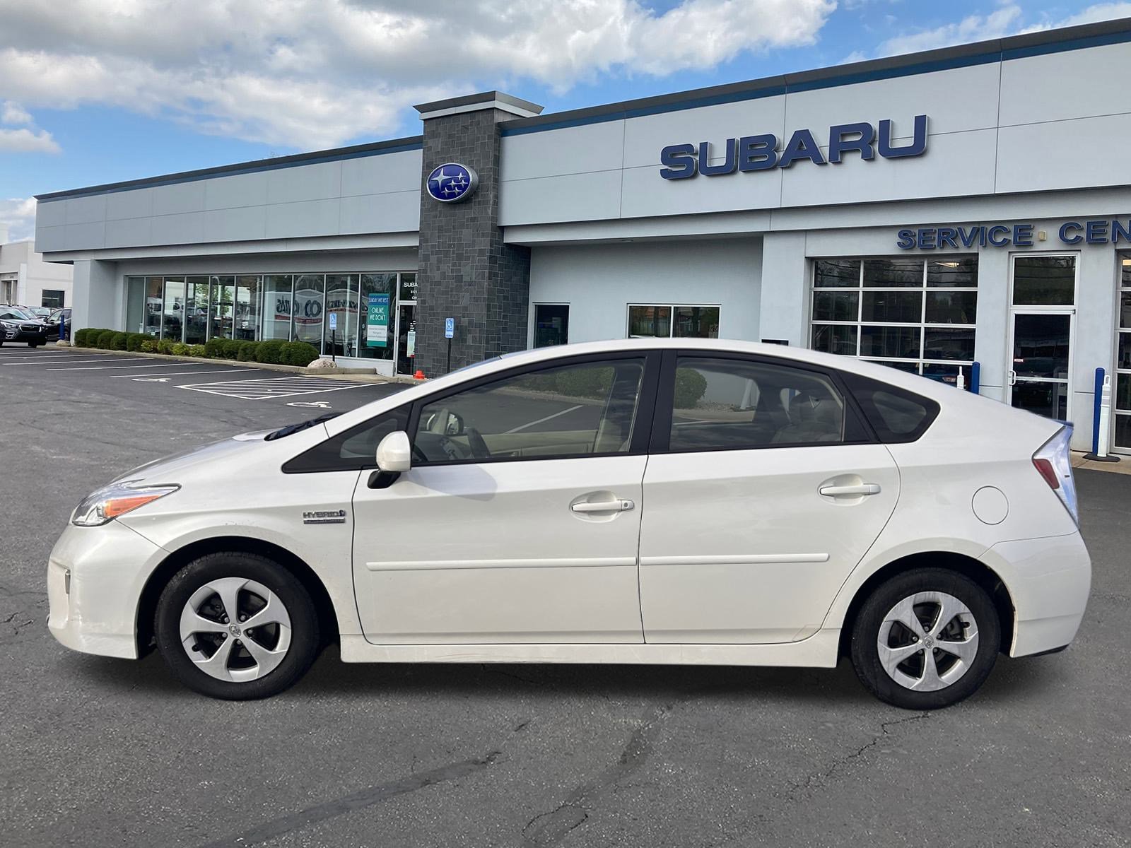 Used 2015 Toyota Prius Four image 4