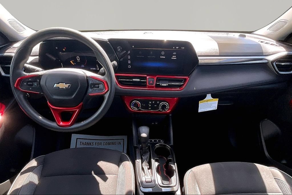 Used 2024 Chevrolet TrailBlazer LS w/ LS Convenience Package AWD/4WD image 7