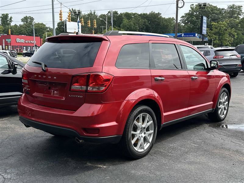 Used 2014 Dodge Journey Limited FWD image 3