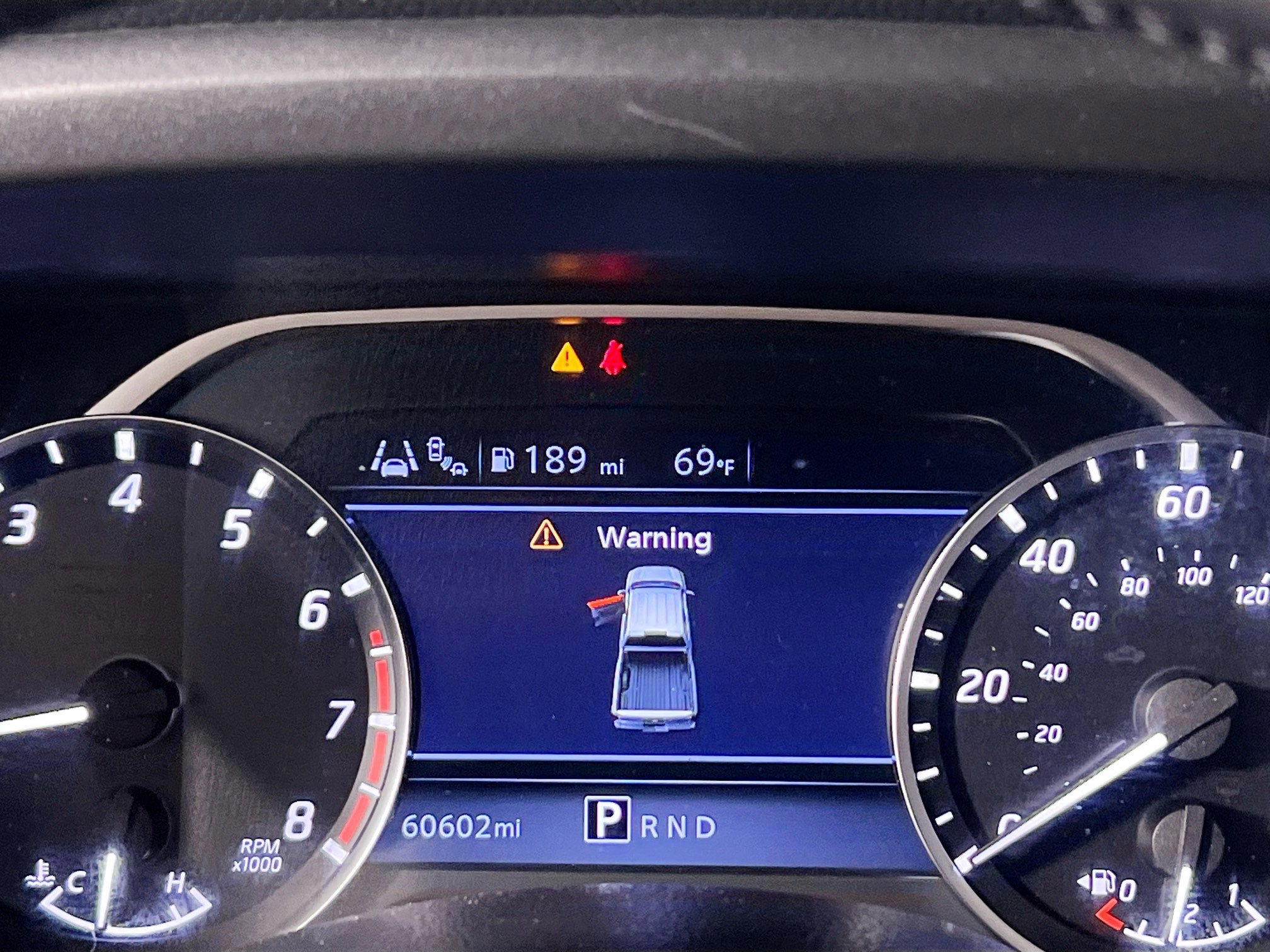 Used 2023 Nissan Titan SV w/ SV Convenience Package RWD image 23