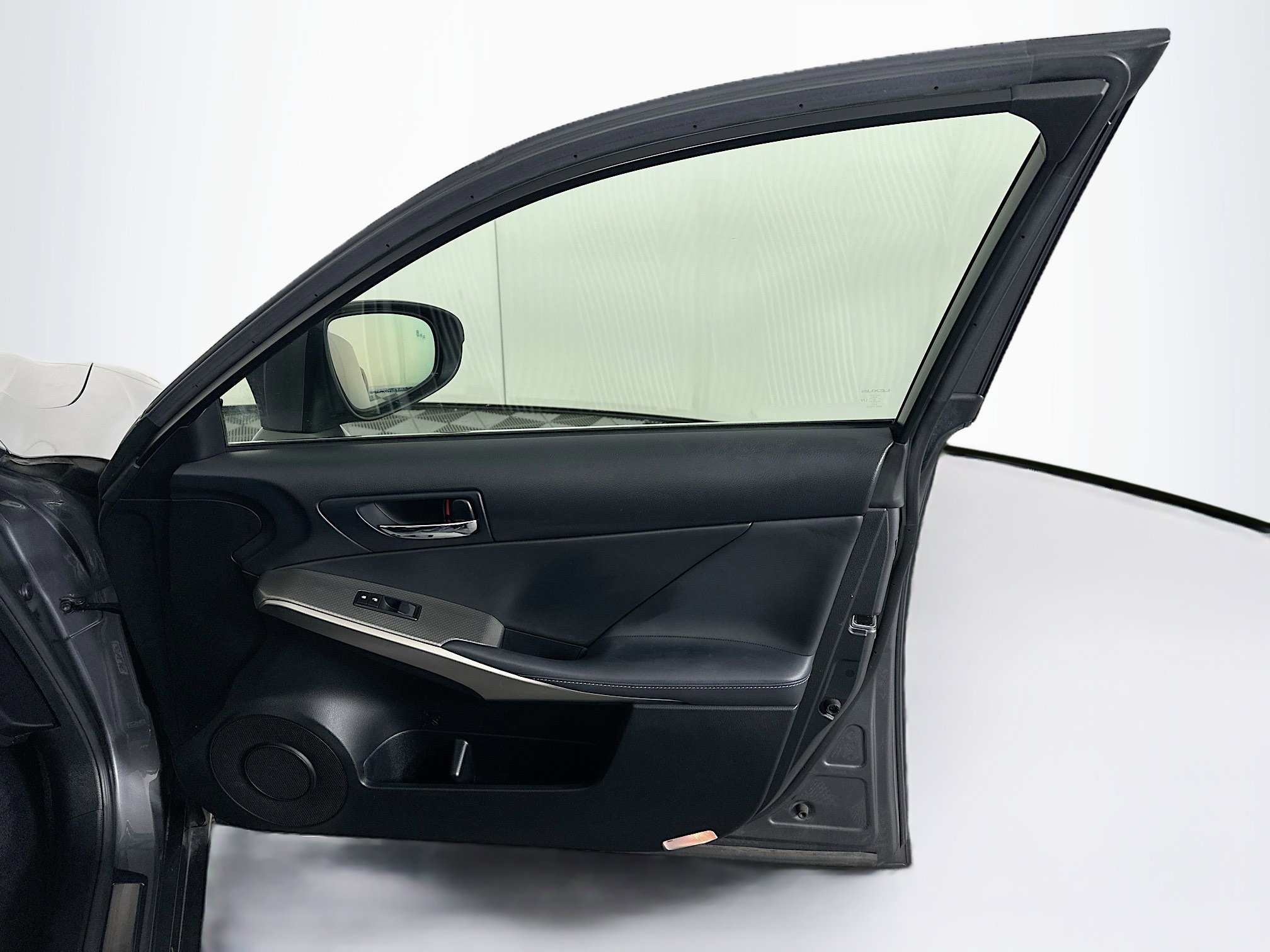 Used 2014 Lexus IS 350 4dr Sdn RWD w/ F Sport Package image 34