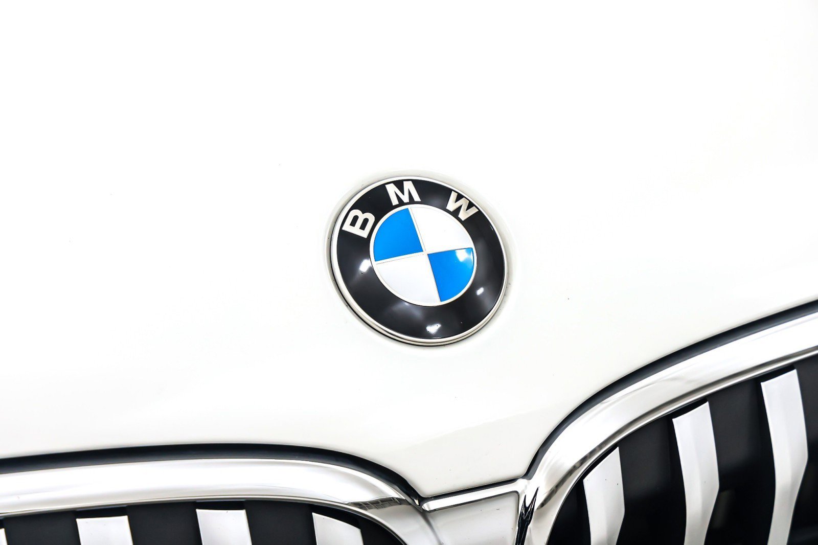 Used 2020 BMW X1 sDrive28i w/ Convenience Package image 13