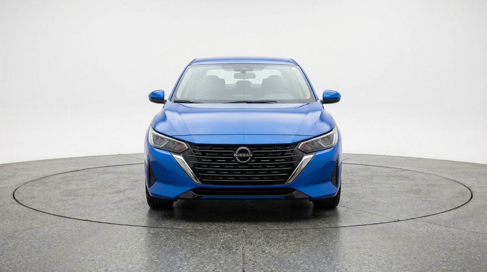 Used 2025 Nissan Sentra SV image 2