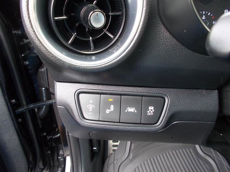 Used 2020 Kia Forte GT-Line w/ GT-Line Premium Package FWD image 29