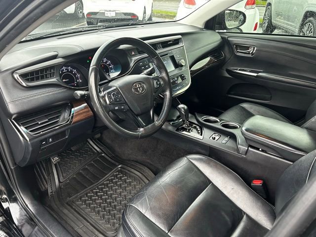 Used 2015 Toyota Avalon XLE image 10