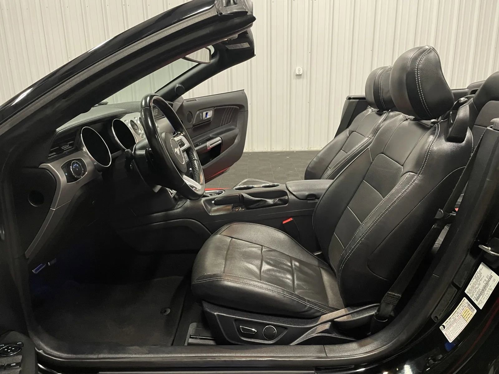 Used 2019 Ford Mustang Premium image 35