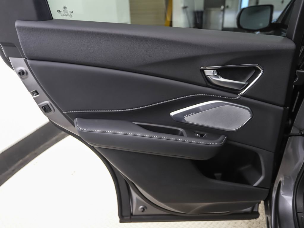 Used 2025 Acura RDX w/ Technology Package image 19
